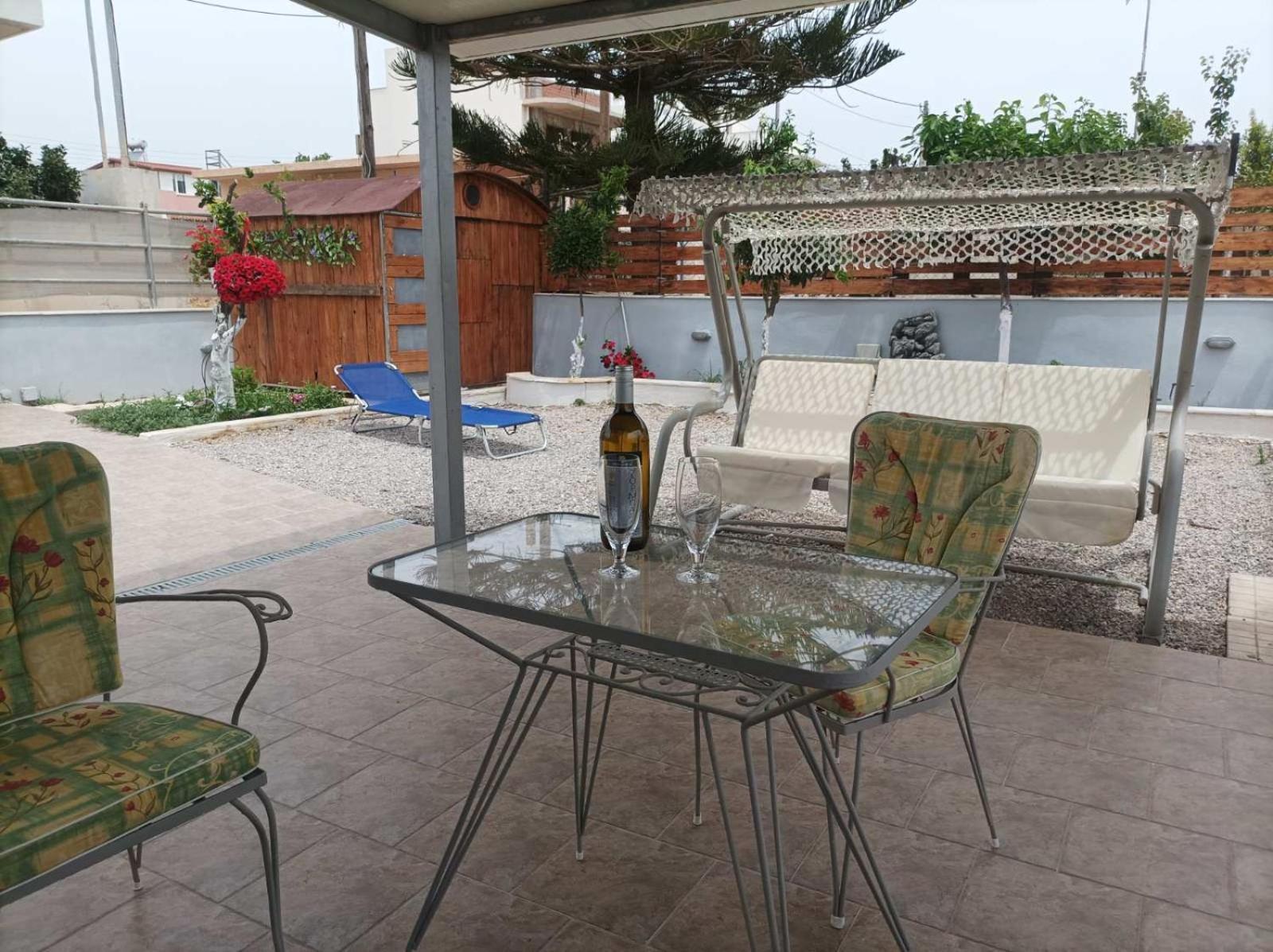 Willa Filio'S Loft Near Airport Artemida  Zewnętrze zdjęcie